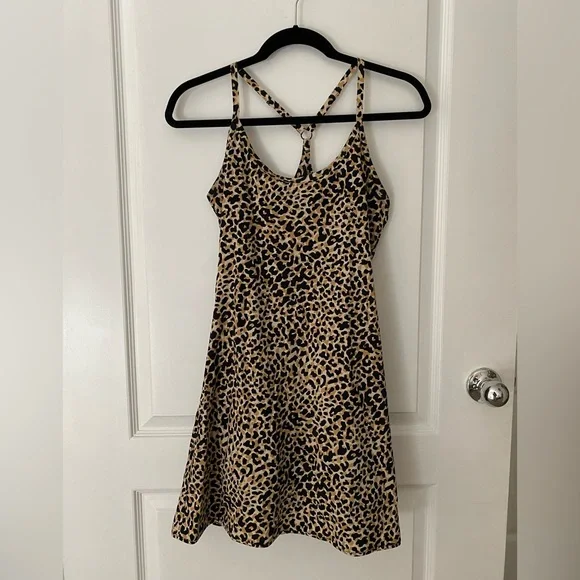**Limited Edition** Outdoor Voices Exercise Dress - Leopard Print - Picture 4 of 8